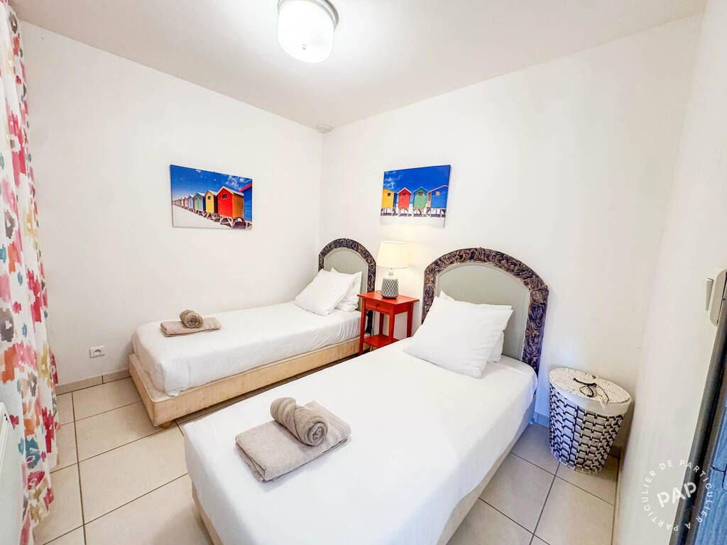 Chambre avec lits