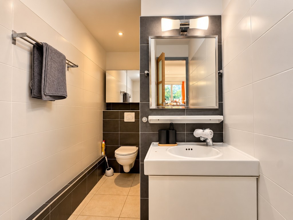 Bathroom — Monet, Collioure
